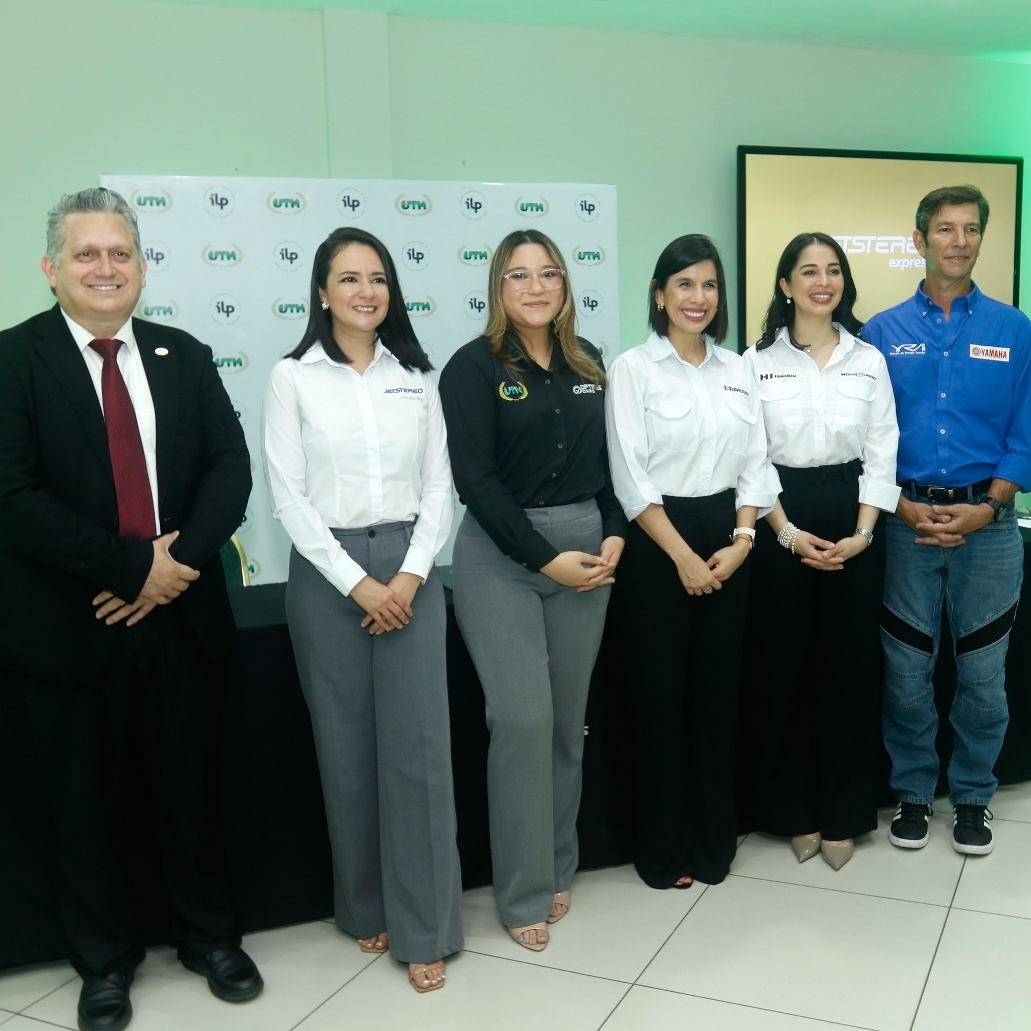 Solvenza impulsa el acceso a oportunidades junto a UTH y Optimus Card
